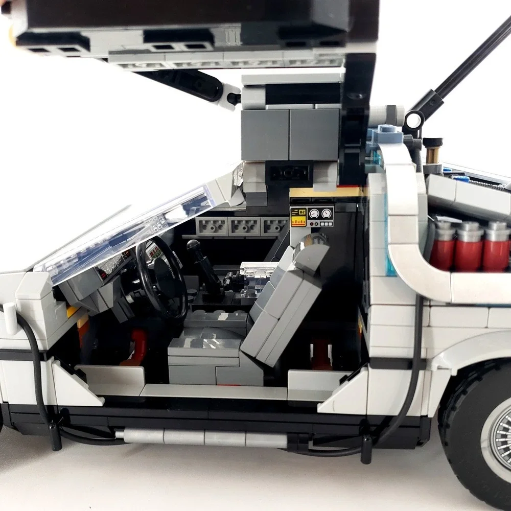 LEGO Icons: Back to the Future Time Machine (10300) Complete w/ Instructions